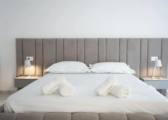 The Charm Duplex * Shkodra