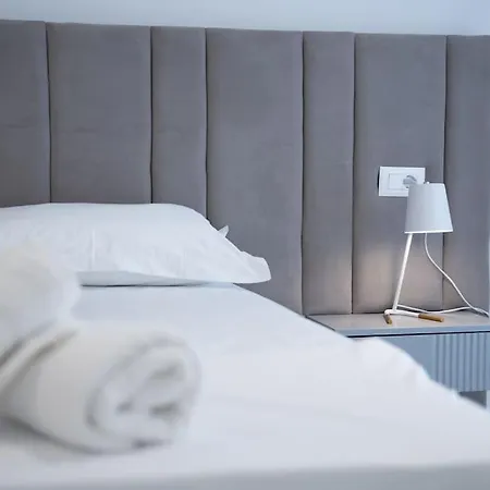 Apartment The Charm Duplex